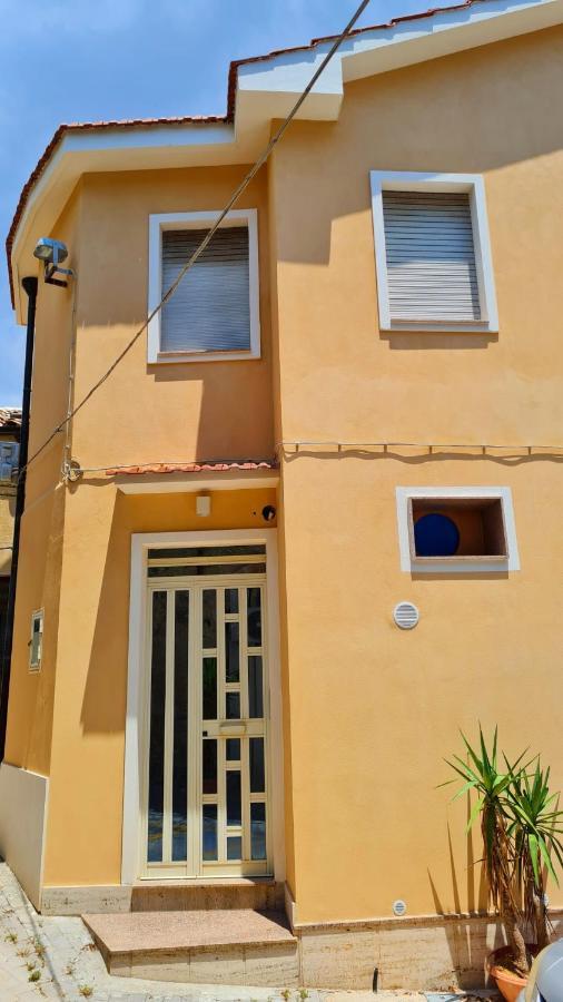 Casa Vacanze La Melagrana Modica Eksteriør billede